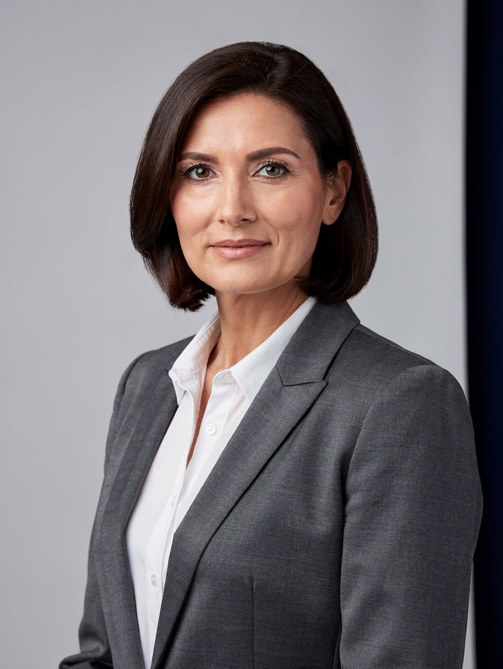 Elena Vance, lead stylist at DiamondDiorDalorie